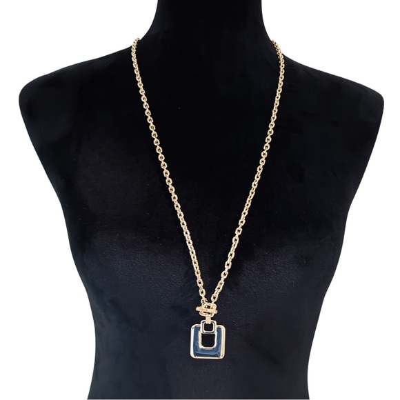 NEW NWT Talbots Gold Square Pendant Toggle Long Necklace Minimalist $69.50 Tag - Picture 3 of 4